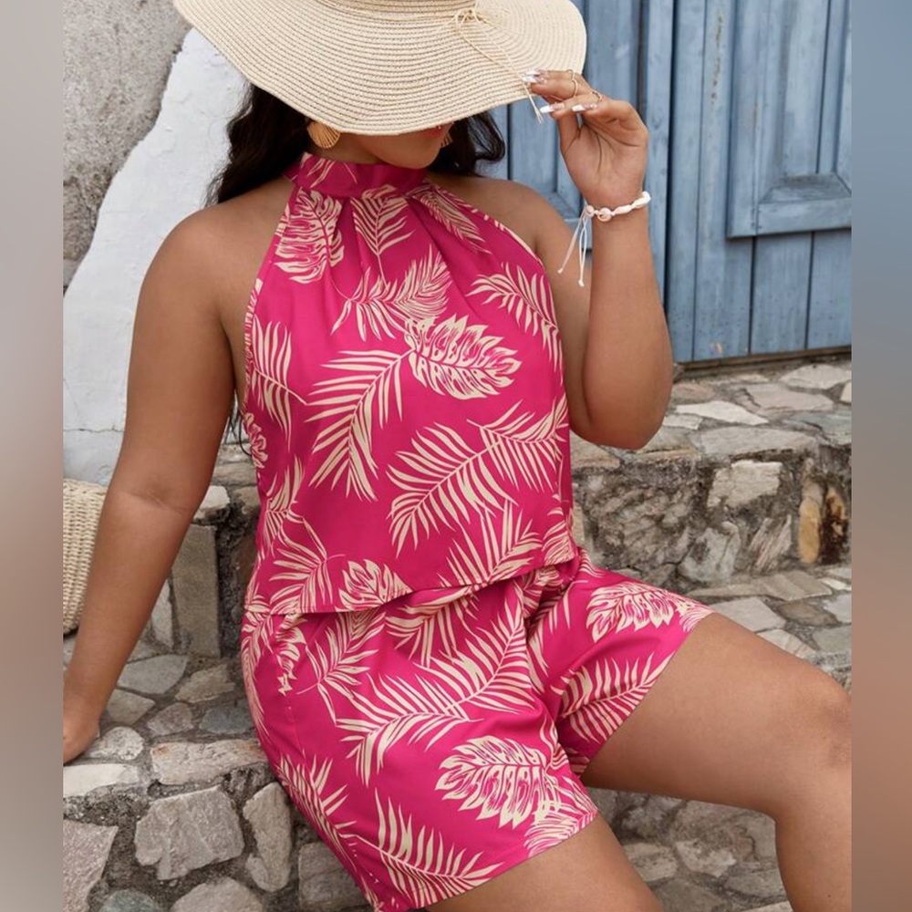 SHEIN VCAY Plus Tropical Print Halter Top & Shorts